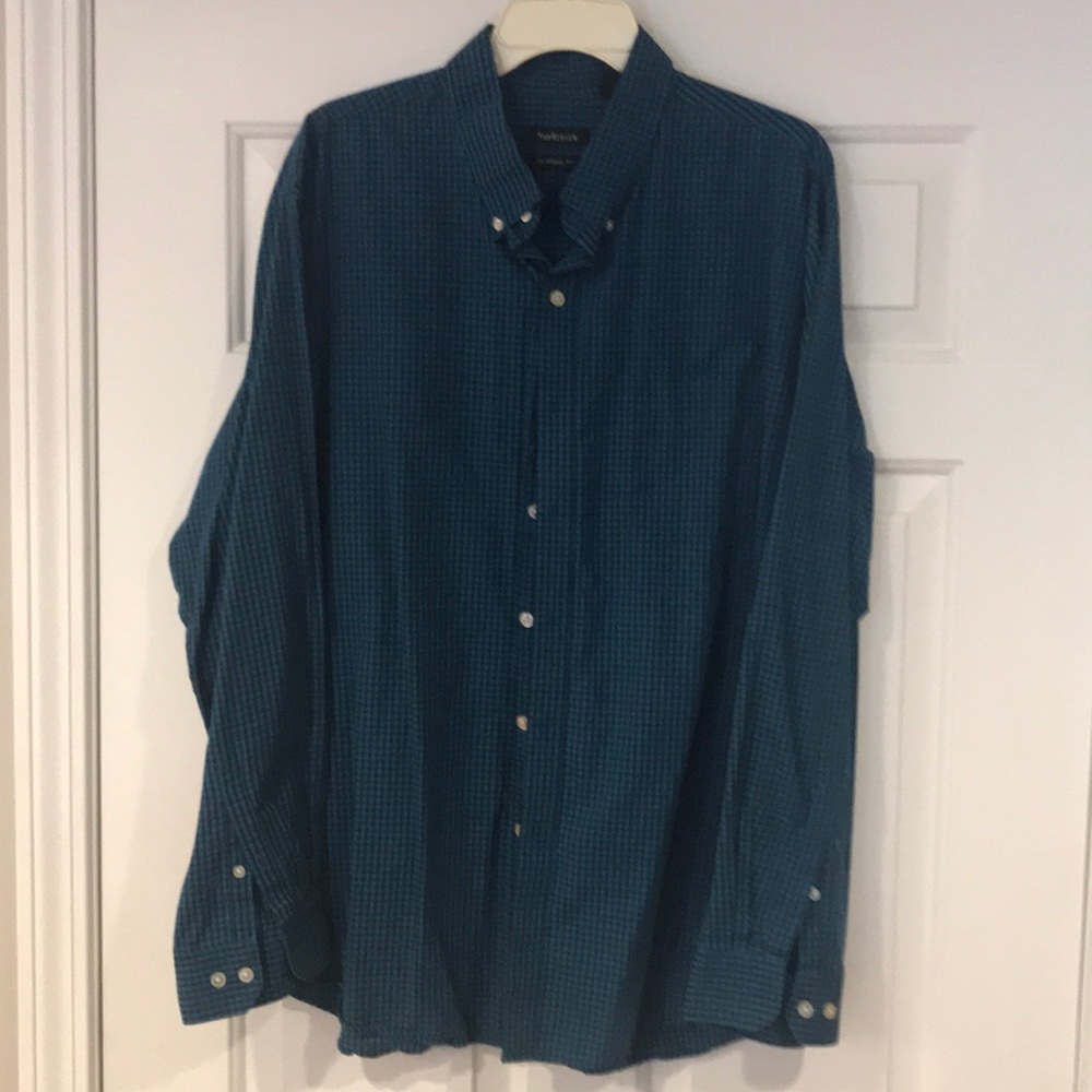 Van Heusen Button Down Shirt 17-17.5 XL